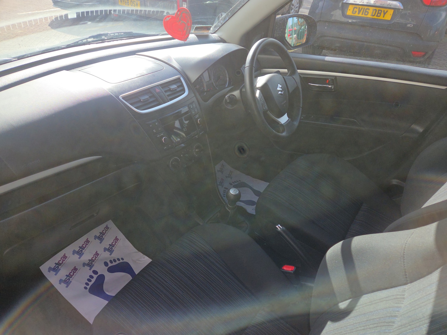 Used Suzuki Swift 2015 for sale - 78074738: Photo 2