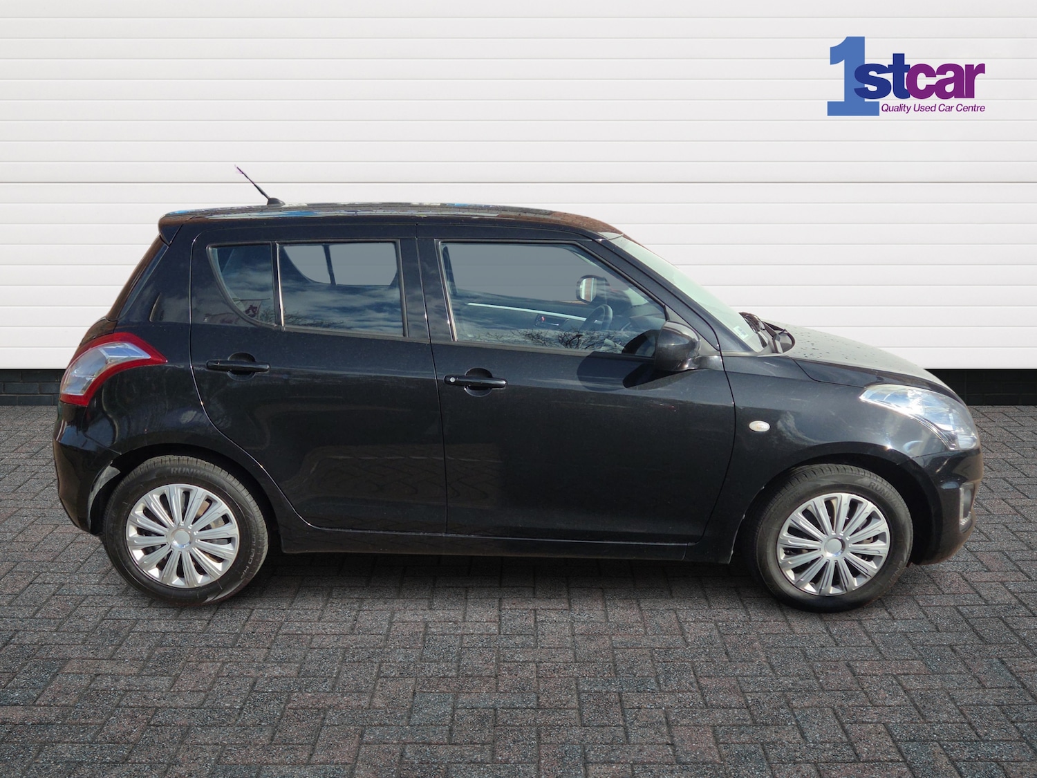 Used Suzuki Swift 2015 for sale - 78074738: Photo 4