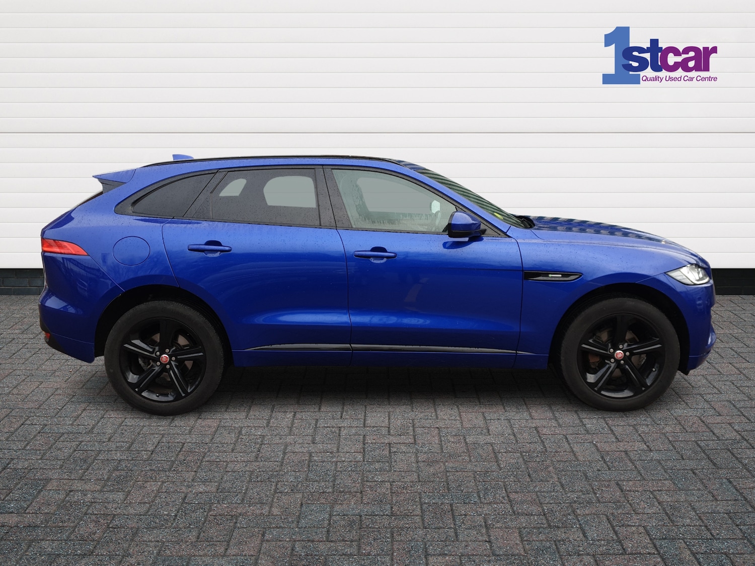 Used Jaguar F-Pace 2018 for sale - 77281157: Photo 4