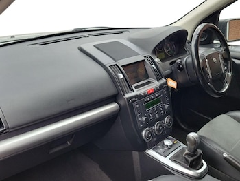 Used Land Rover Freelander 2012 for sale - 79339158: Photo
