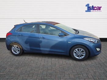 Used Hyundai i30 2015 for sale - 77397463: Photo