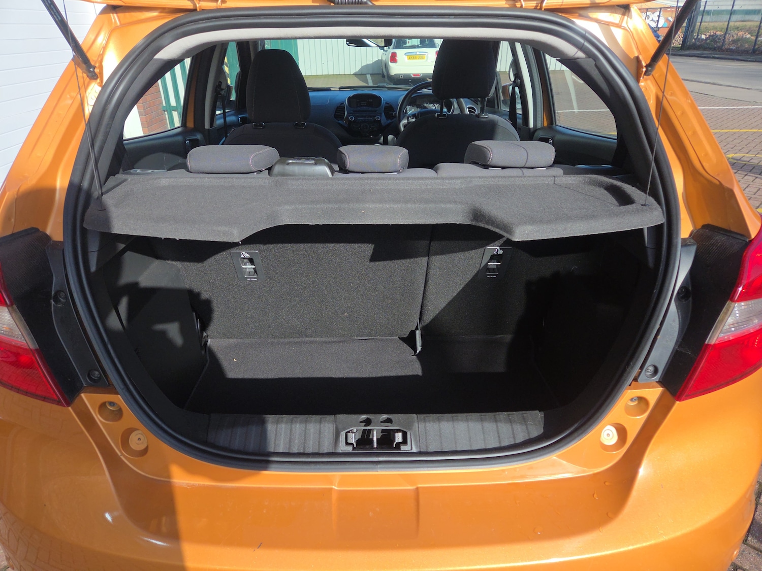 Used Ford Ka+ 2016 for sale - 78049841: Photo 9