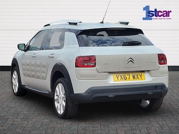 Used Citroen C4 Cactus 2017 for sale - 79339147: Photo