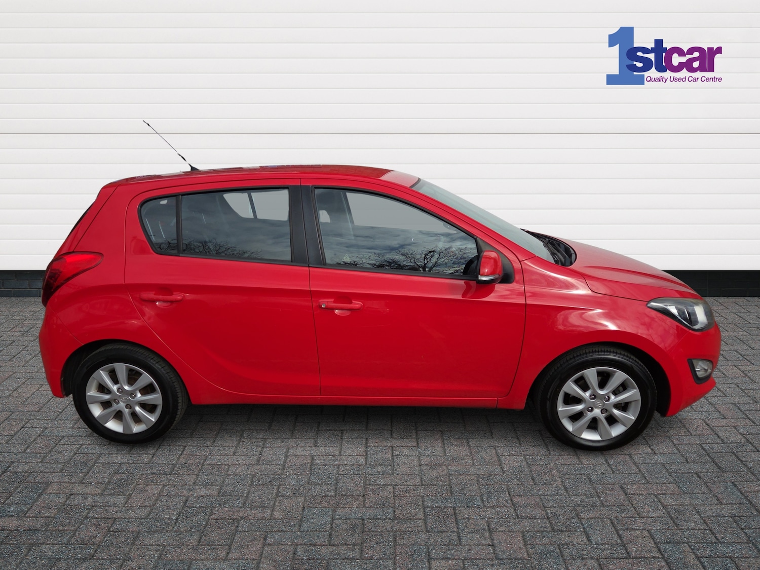 Used Hyundai i20 2014 for sale - 77841626: Photo 4