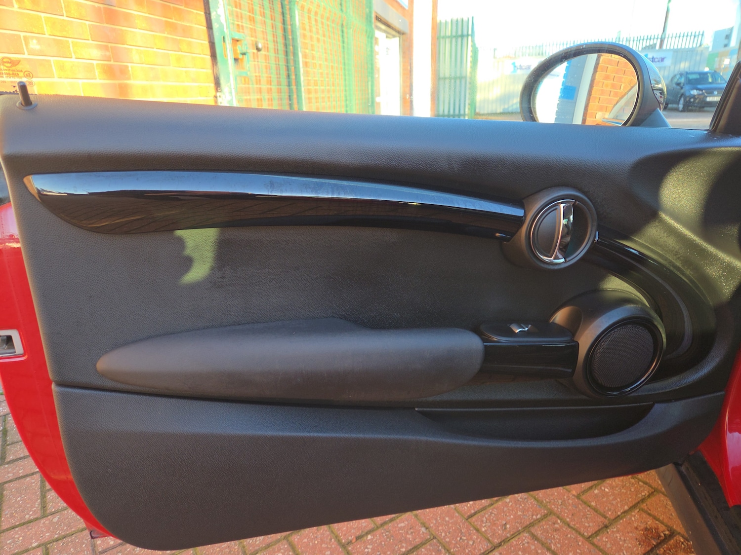 Used MINI Hatch 2015 for sale - 76760740: Photo 11