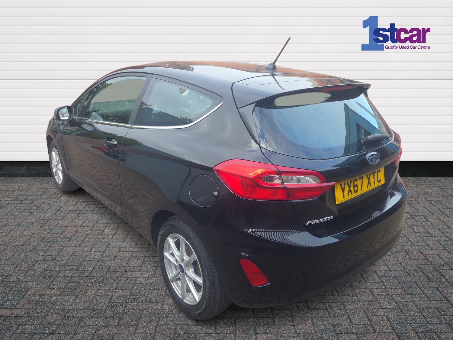 Used Ford Fiesta 2017 for sale - 77256535: Photo 3