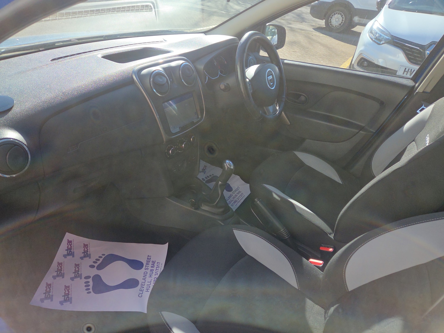 Used Dacia Sandero Stepway 2014 for sale - 77927485: Photo 2