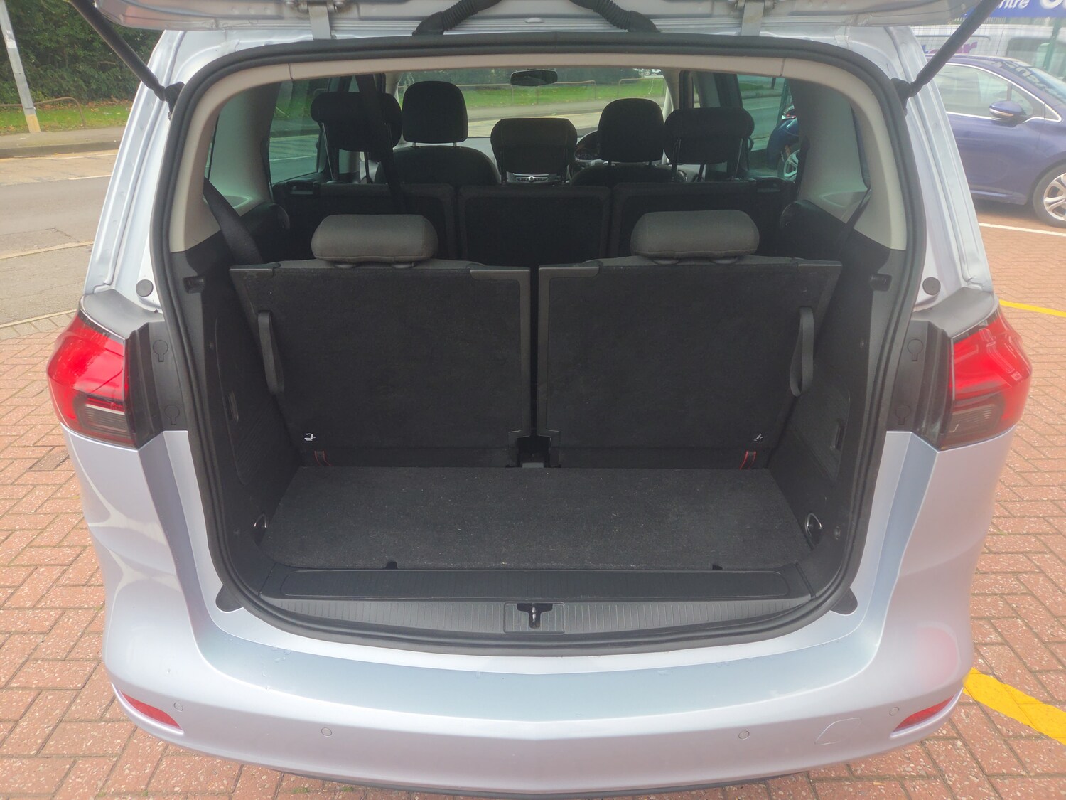 Used Vauxhall Zafira 2017 for sale - 76248660: Photo 9