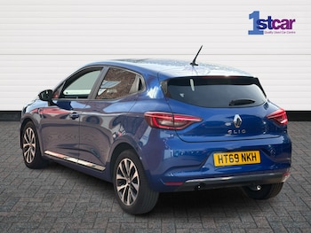 Used Renault Clio 2019 for sale - 76015365: Photo
