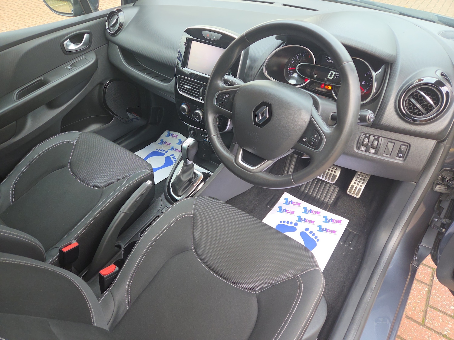 Used Renault Clio 2019 for sale - 76597755: Photo 6