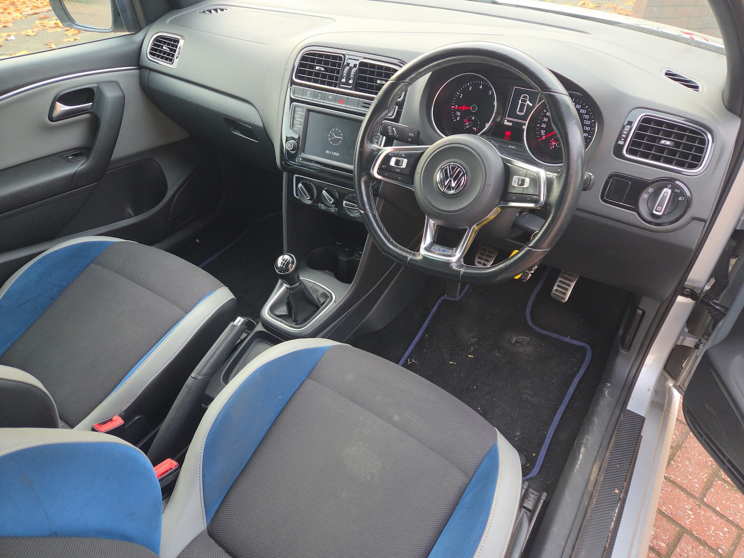 Used Volkswagen Polo 2015 for sale - 76501104: Photo 6