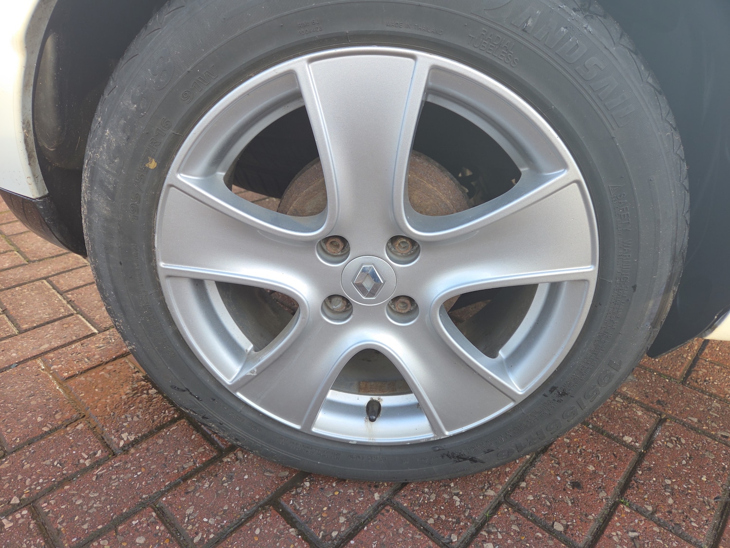 Used Renault Clio 2014 for sale - 77205782: Photo 5