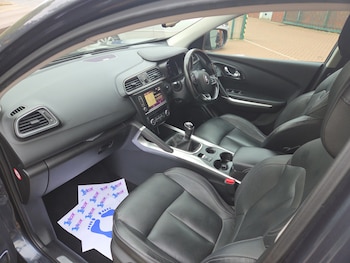 Used Renault Kadjar 2018 for sale - 76285820: Photo 2