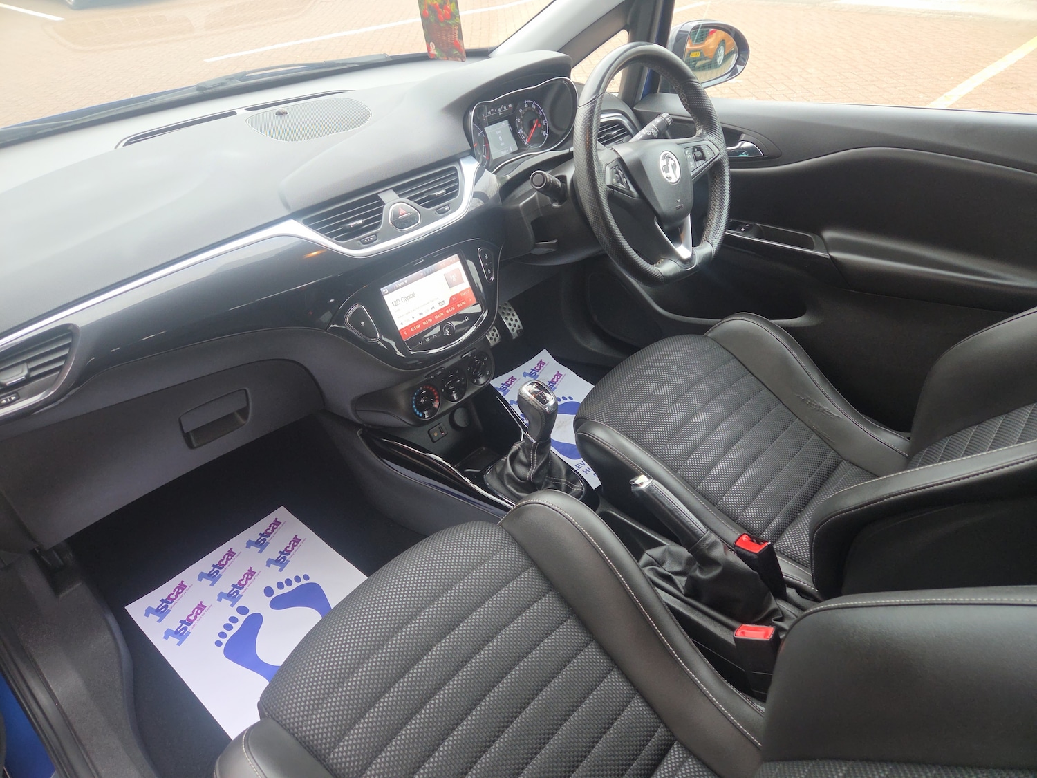 Used Vauxhall Corsa 2015 for sale - 78103427: Photo 2