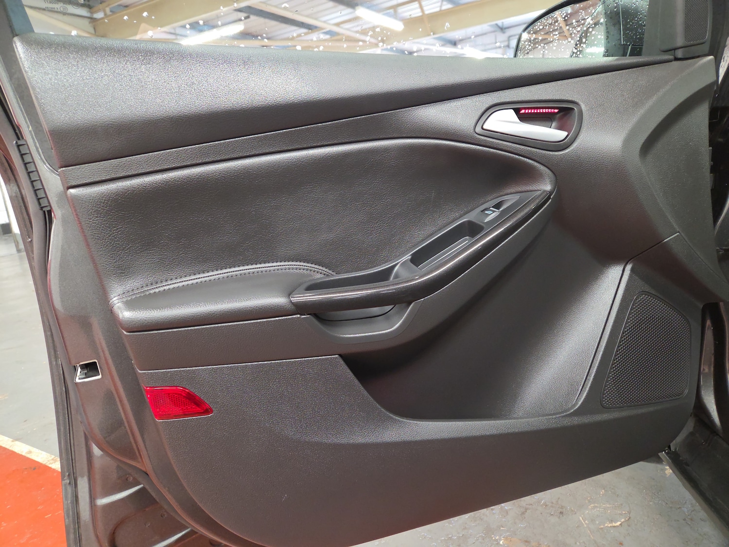 Used Ford Focus 2018 for sale - 76661129: Photo 11