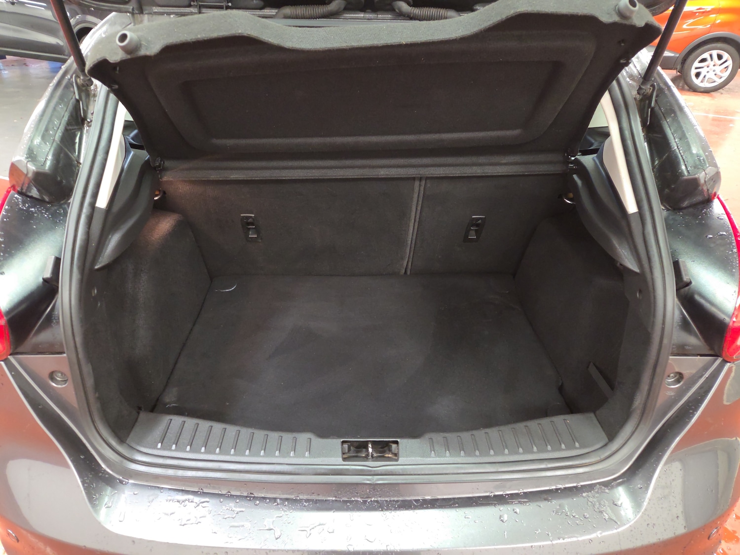 Used Ford Focus 2018 for sale - 76661129: Photo 9