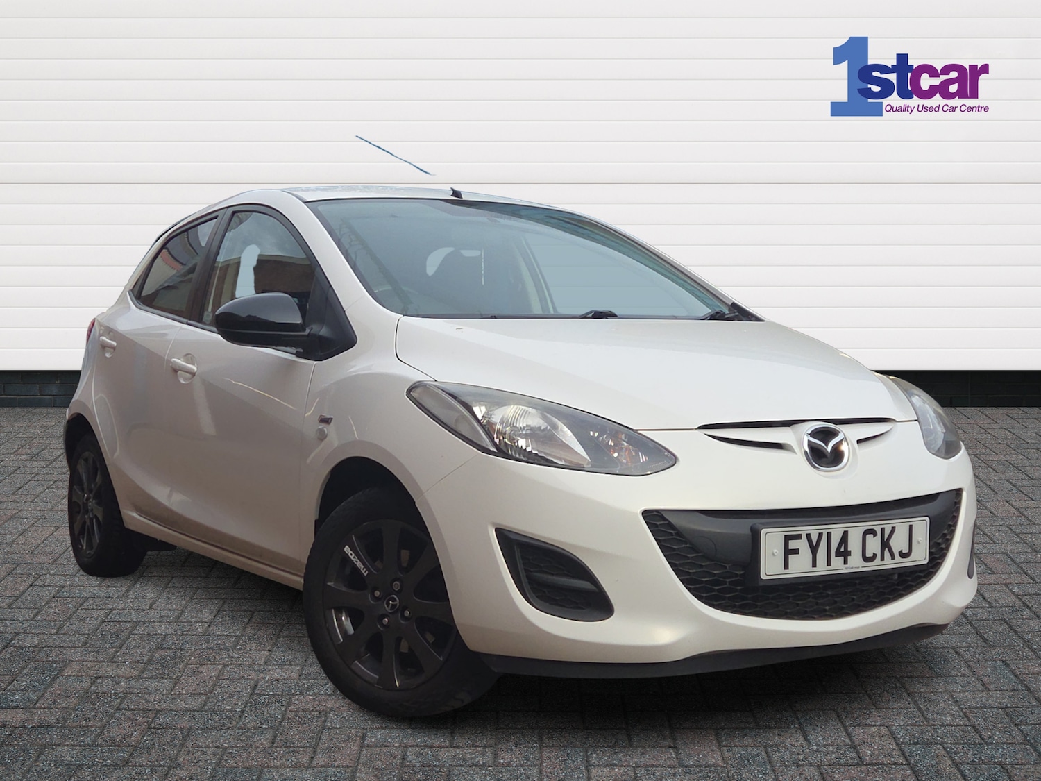 Used Mazda Mazda2 2014 for sale - 76501108: Photo 1