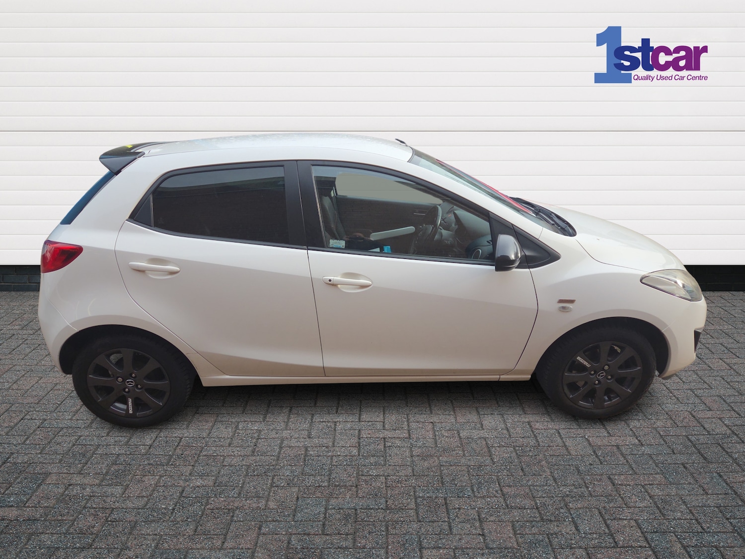 Used Mazda Mazda2 2014 for sale - 76501108: Photo 4