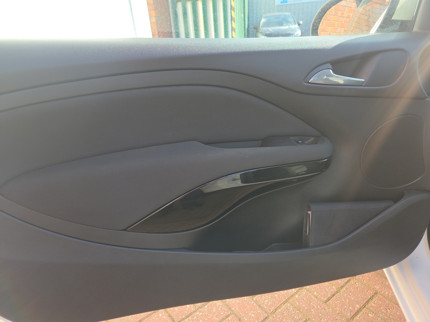 Used Vauxhall ADAM 2015 for sale - 77927488: Photo 11