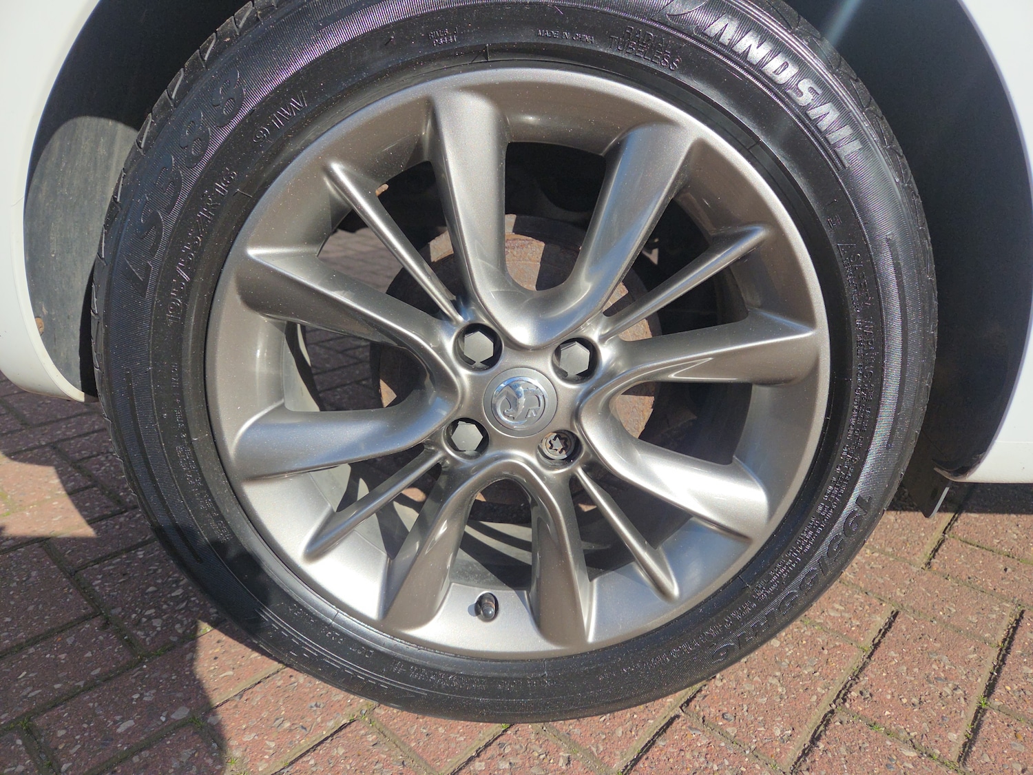 Used Vauxhall ADAM 2015 for sale - 77927488: Photo 5