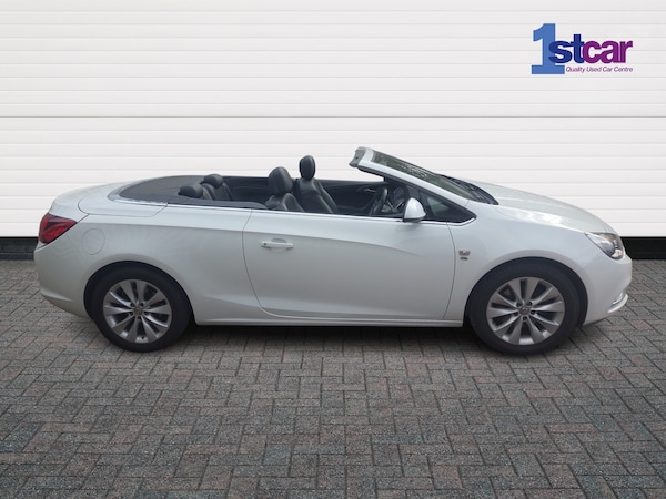 Used Vauxhall Cascada 2015 for sale - 76217377: Photo 4