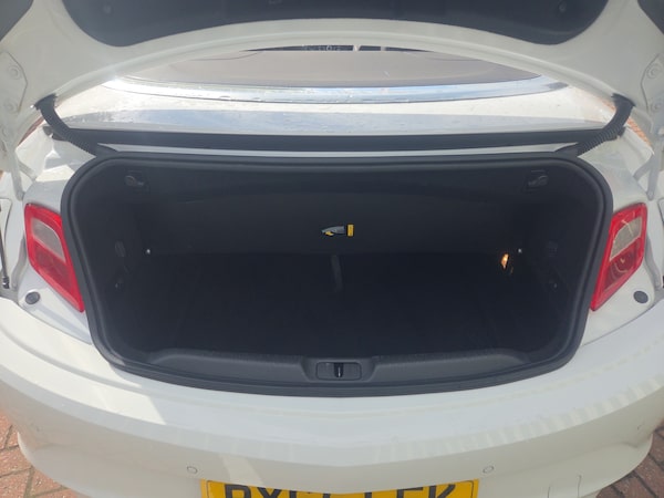 Used Vauxhall Cascada 2015 for sale - 76217377: Photo 9