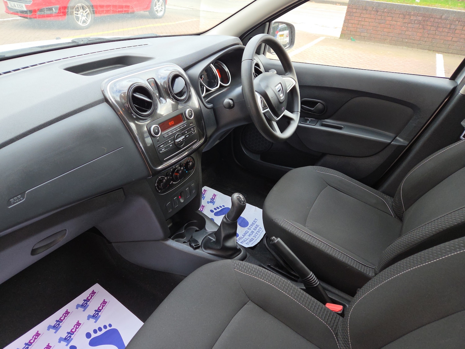 Used Dacia Sandero 2018 for sale - 77826598: Photo 2