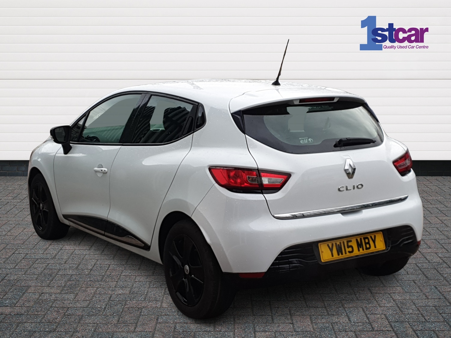 Used Renault Clio 2015 for sale - 77293510: Photo 3