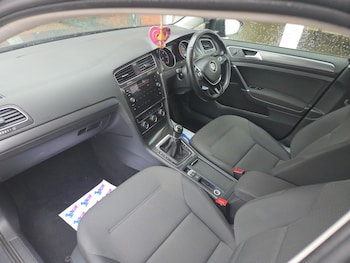 Used Volkswagen Golf 2019 for sale - 77193724: Photo