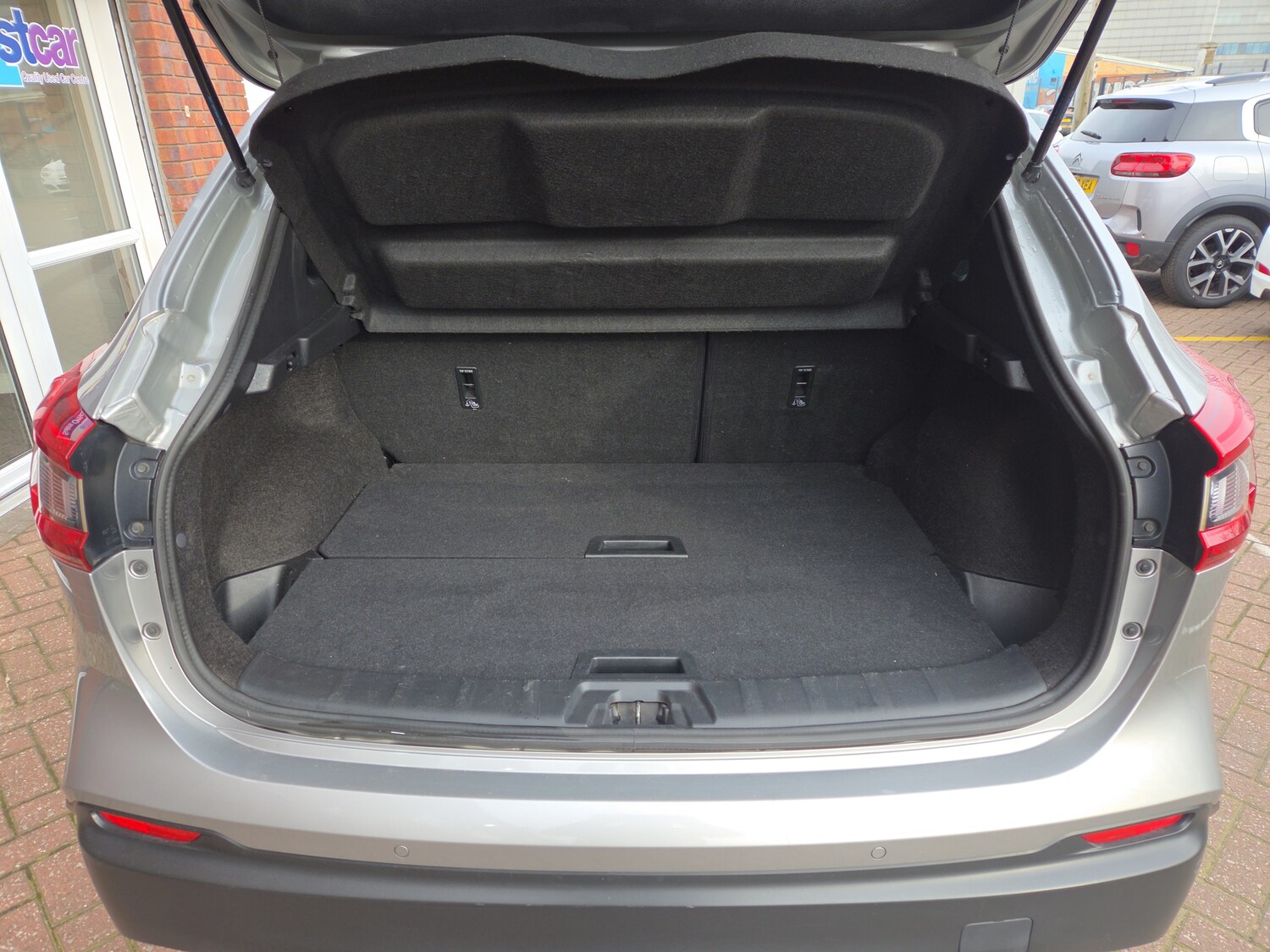 Used Nissan Qashqai 2019 for sale - 77600484: Photo 9