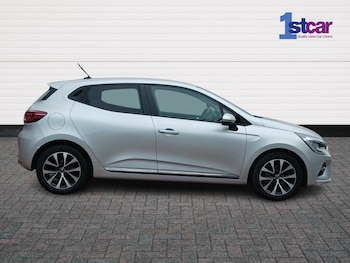 Used Renault Clio 2019 for sale - 75917220: Photo