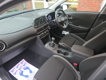 Used Hyundai KONA 2019 for sale - 77293504: Photo