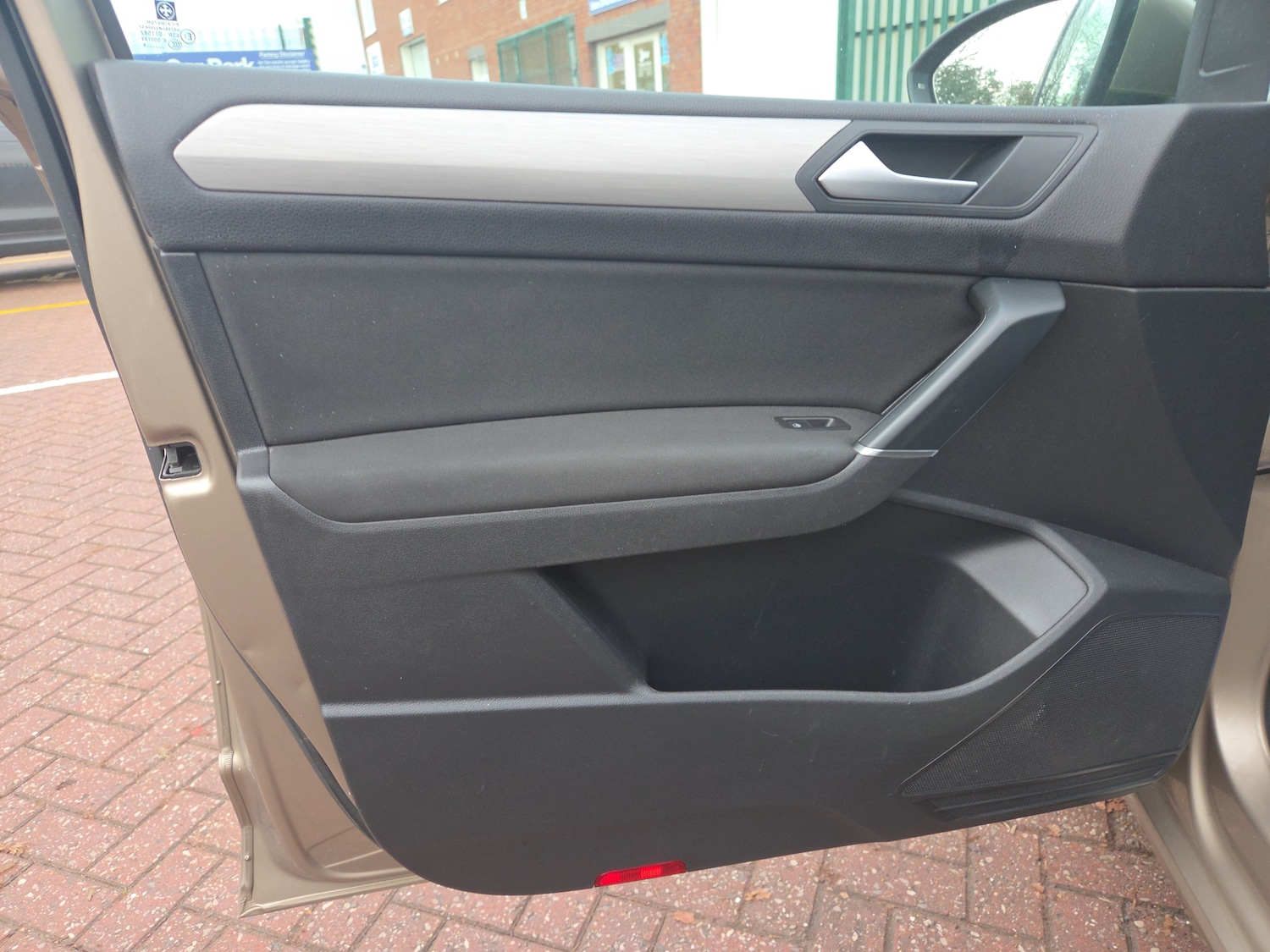 Used Volkswagen Touran 2017 for sale - 76928096: Photo 11