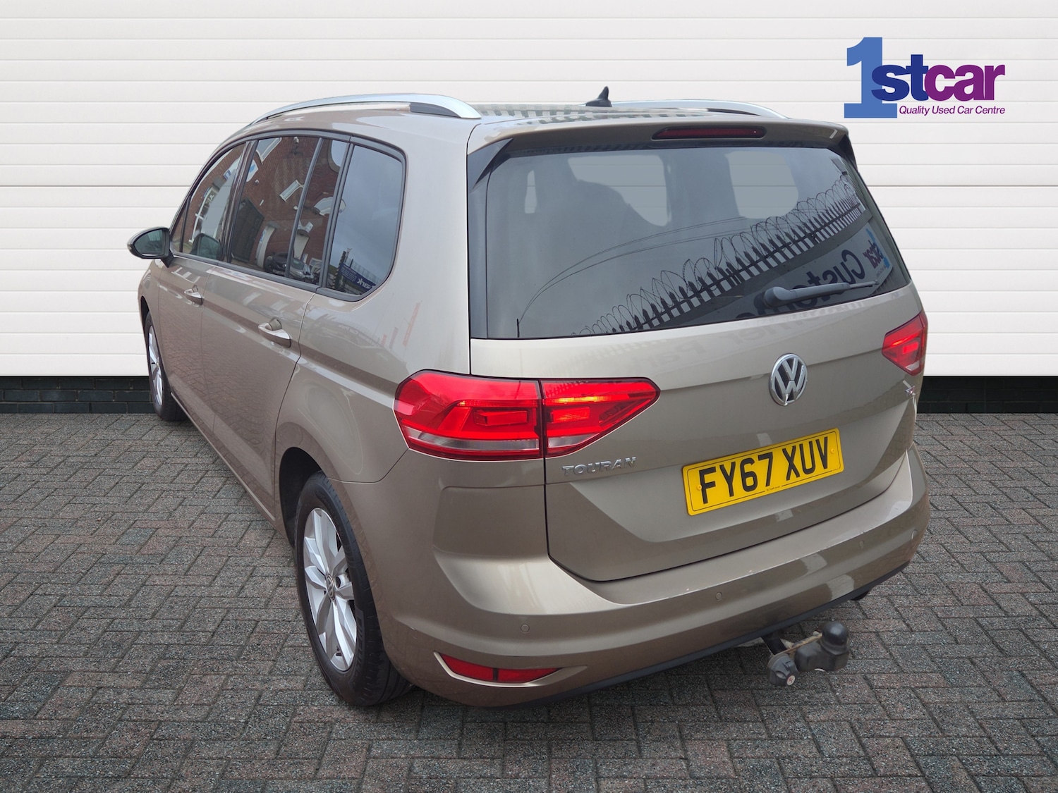 Used Volkswagen Touran 2017 for sale - 76928096: Photo 3