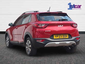 Used Kia Stonic 2023 for sale - 79294101: Photo