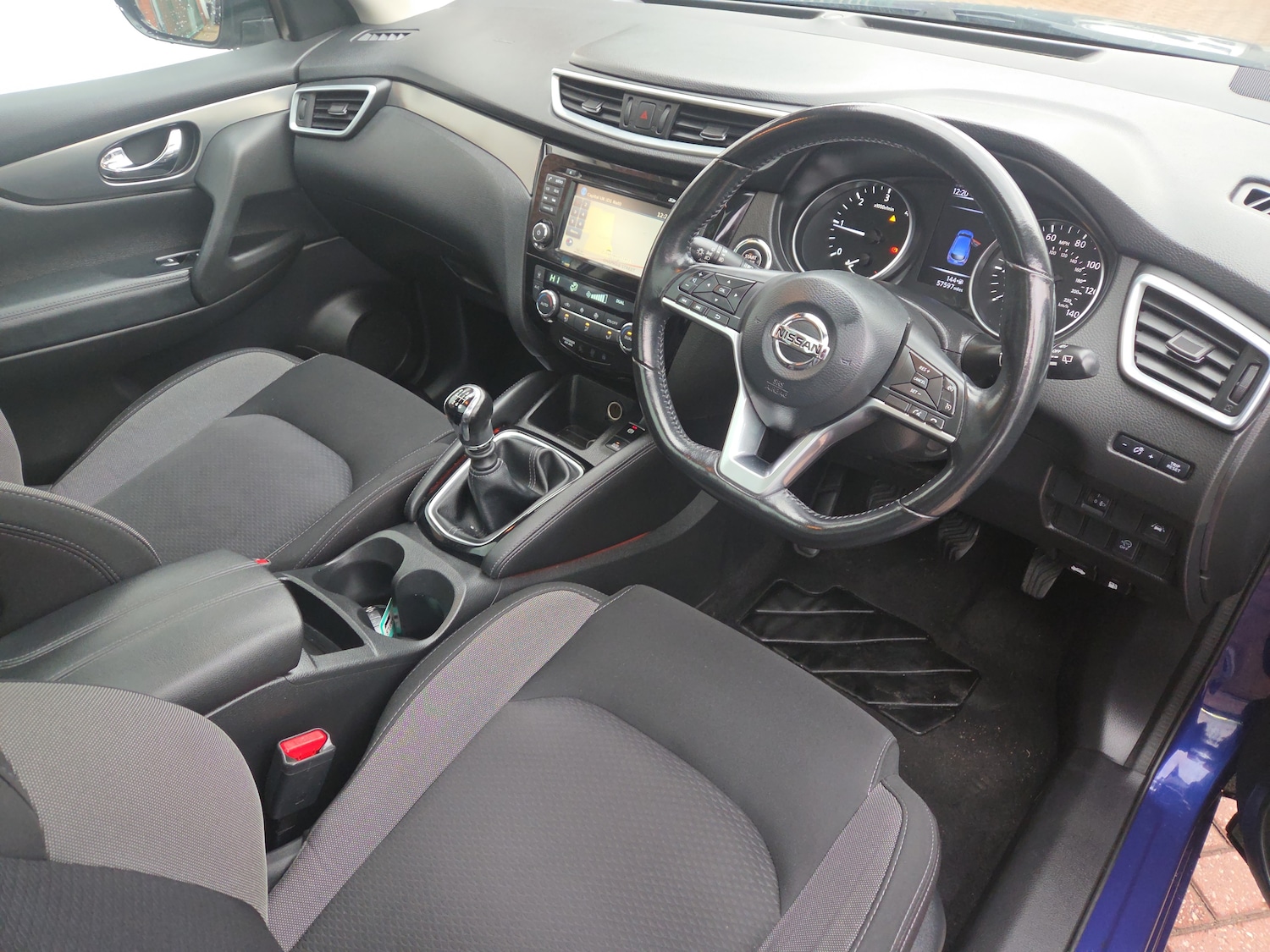 Used Nissan Qashqai 2018 for sale - 77293497: Photo 6