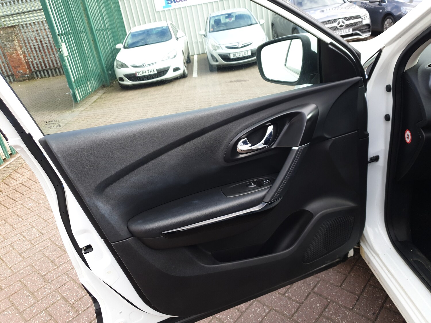 Used Renault Kadjar 2018 for sale - 77726217: Photo 11