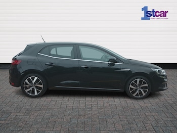 Used Renault Megane 2019 for sale - 75625572: Photo
