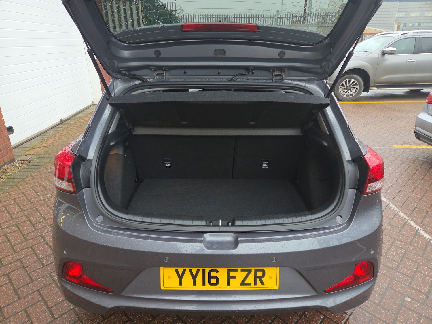 Used Hyundai i20 2016 for sale - 77614573: Photo 9