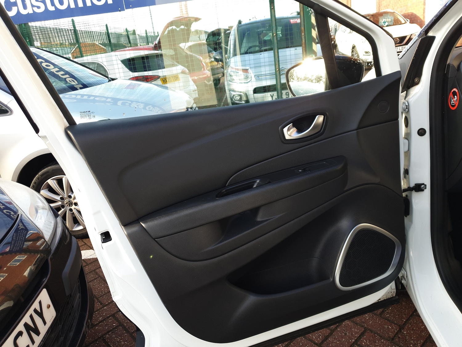 Used Renault Captur 2018 for sale - 77205788: Photo 11