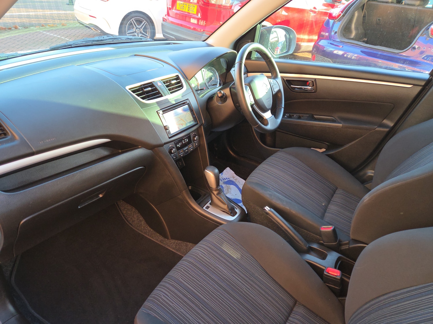 Used Suzuki Swift 2015 for sale - 77480235: Photo 2