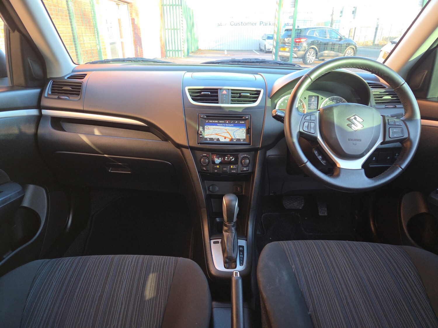 Used Suzuki Swift 2015 for sale - 77480235: Photo 8