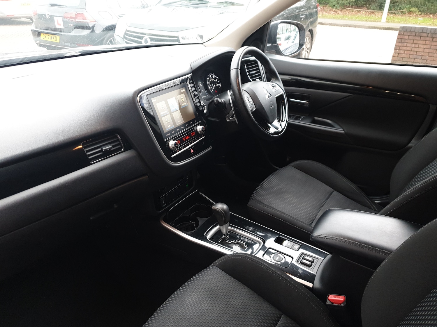 Used Mitsubishi Outlander 2021 for sale - 77373122: Photo 2