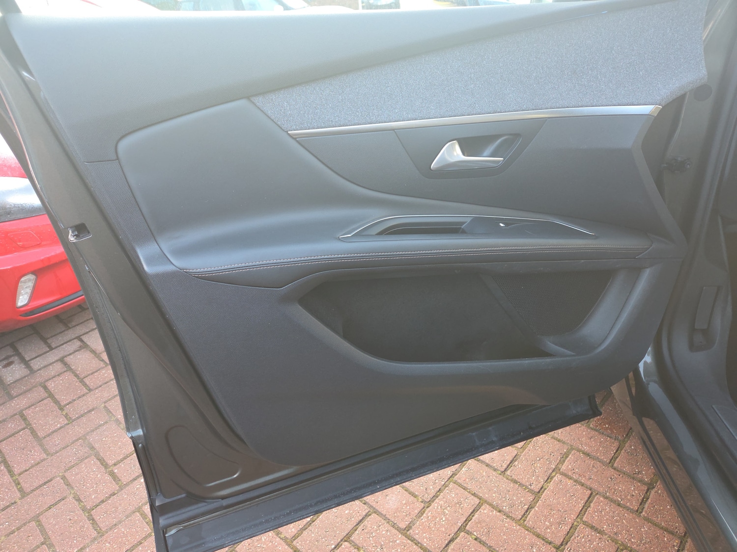 Used Peugeot 3008 2017 for sale - 77205784: Photo 11