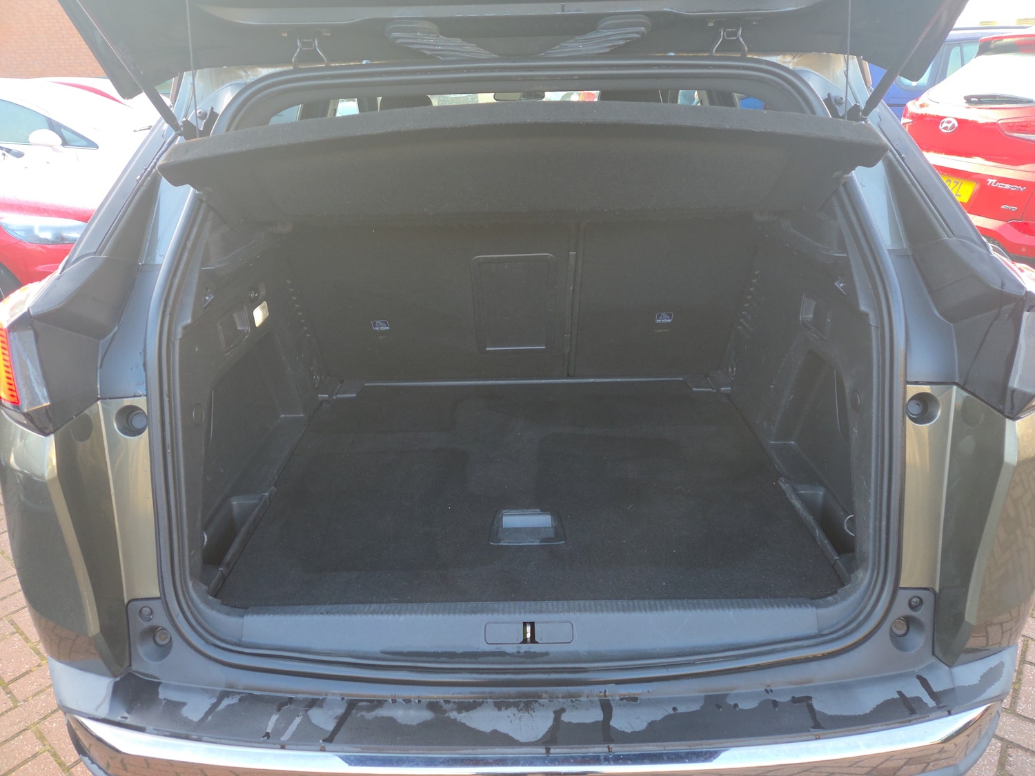 Used Peugeot 3008 2017 for sale - 77205784: Photo 9