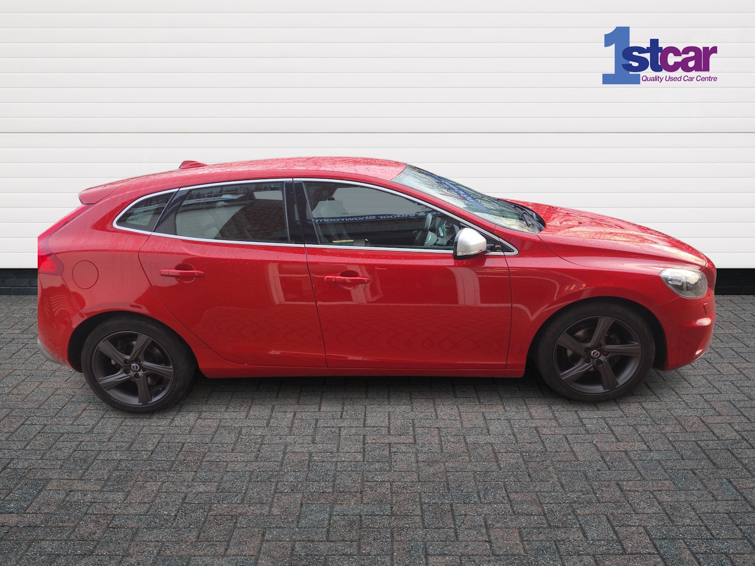 Used Volvo V40 2015 for sale - 77205787: Photo 4