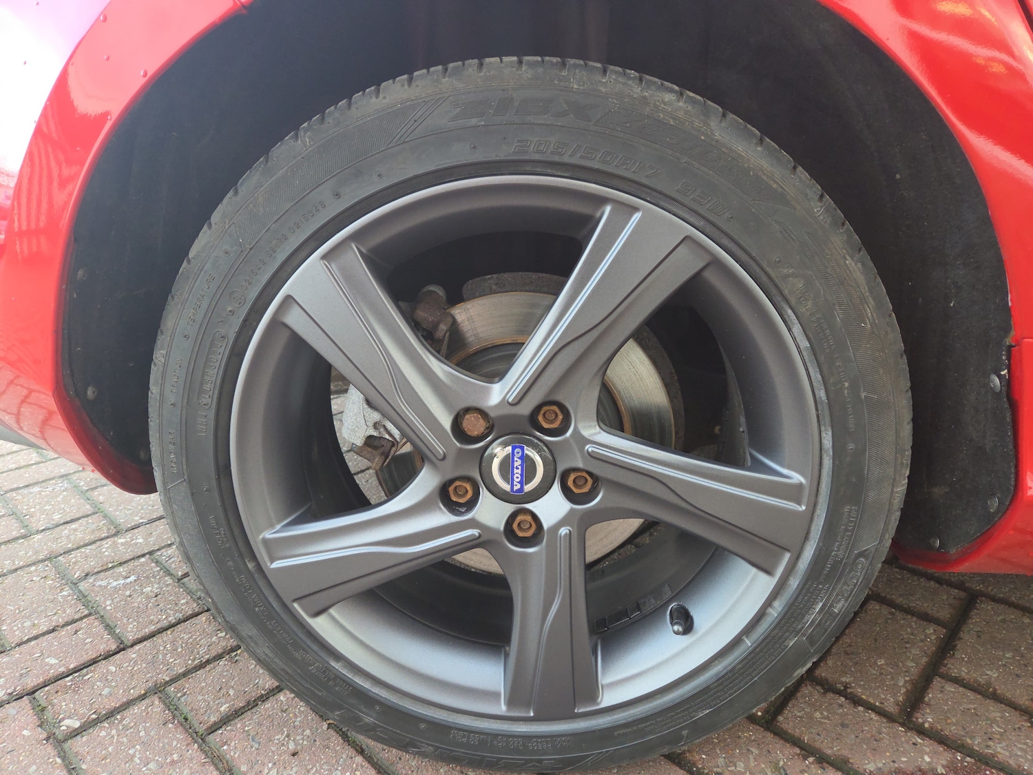 Used Volvo V40 2015 for sale - 77205787: Photo 5