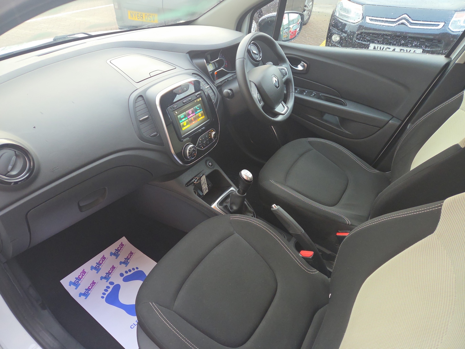 Used Renault Captur 2019 for sale - 77075823: Photo 2