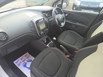 Used Renault Captur 2019 for sale - 77075823: Photo