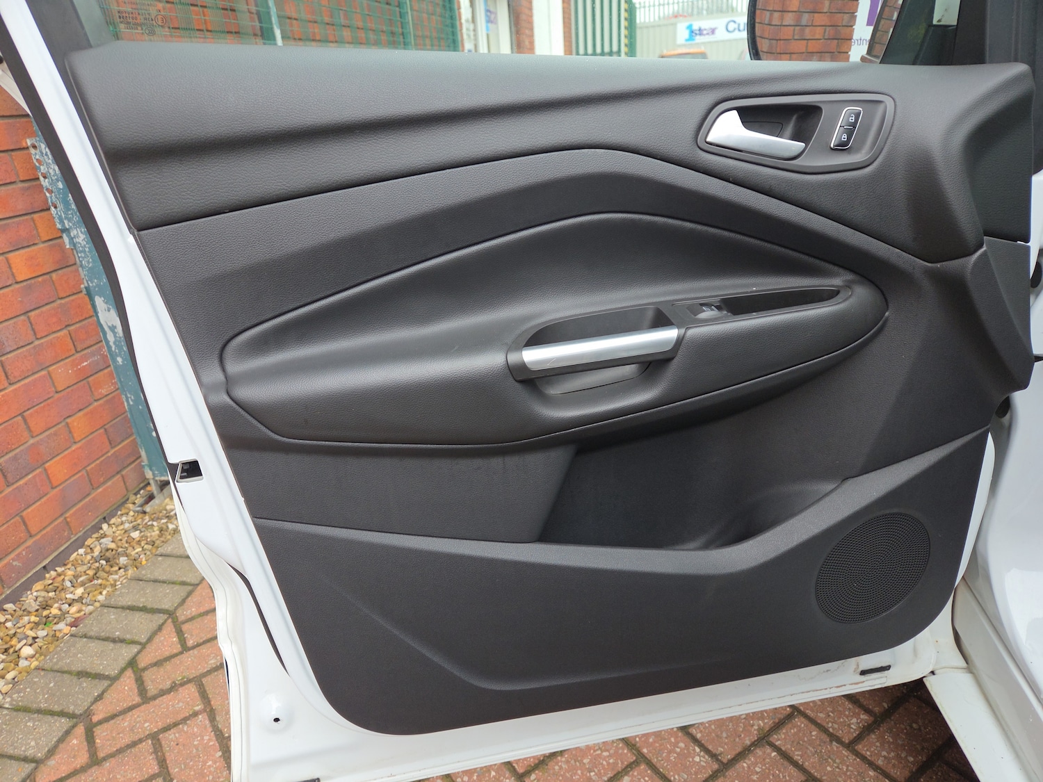 Used Ford Kuga 2016 for sale - 76977947: Photo 11